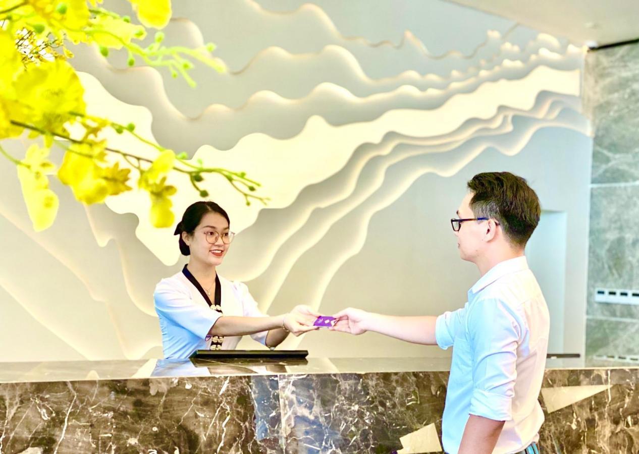 孟清豪华西贡酒店 胡志明市 外观 照片
